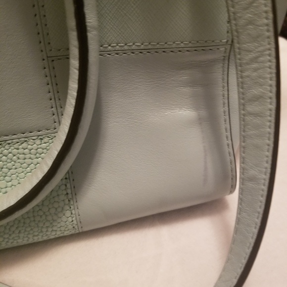 Michael Kors Sky Blue Medium Leather Handbag - Picture 3 of 8